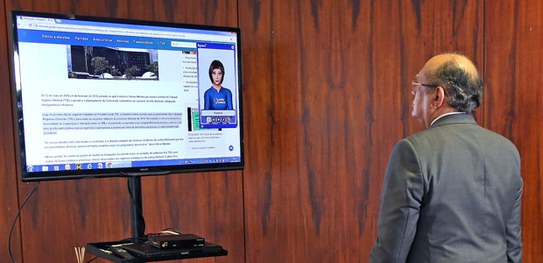 Ministro Gilmar Mendes anuncia a adoção do sistema Rybená pelo Portal do TSE